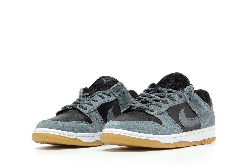 Nike SB Dunk.