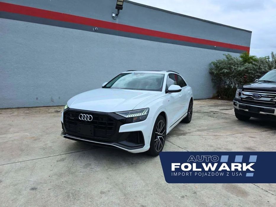 Audi Q8 Auta z USA / Zapytaj o więcej ofert!