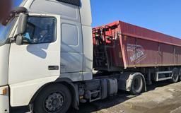 Volvo FH480  Volvo FH 480, z przystawką do wywrotu.