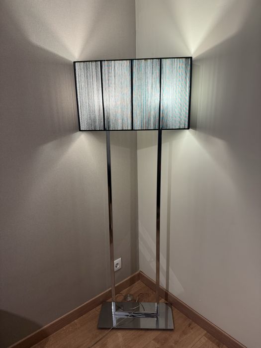 Candeeiro de Pé | Peça de Desing