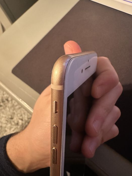 iPhone 8 Plus Gold 64gb