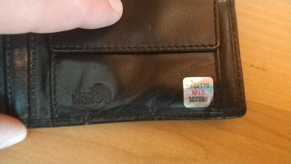 Portfel męski skórzany ZAGATTO, RFID Secure, czarny, stan bardzo dobry