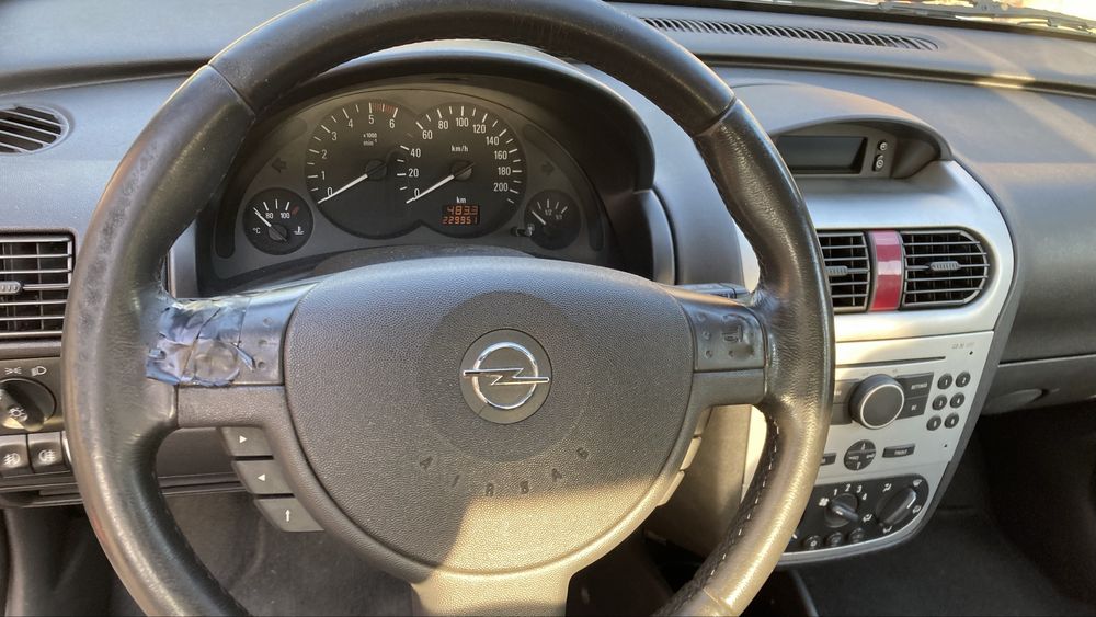 Opel corsa em muito bom estado