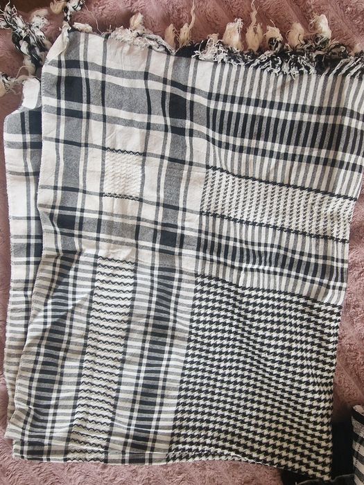 Парео и палантины