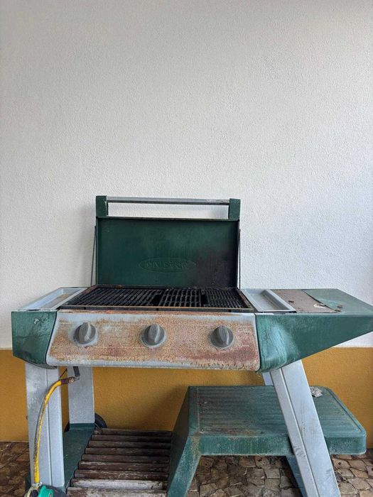 Grelhador a Gás - Exterior