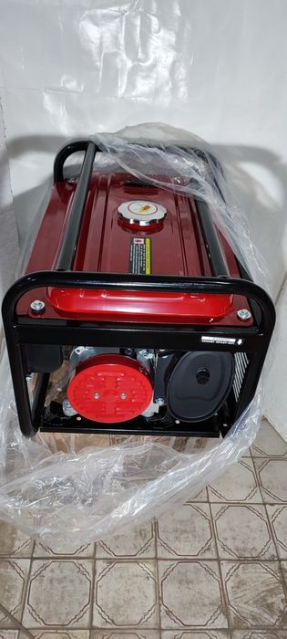 Генератор KRAFT VELE 3.8