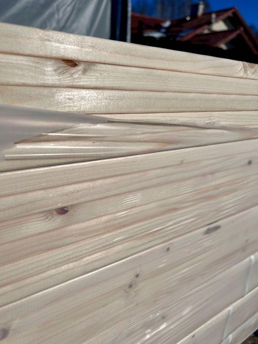 Deska 4 stronnie strugana - 18x120x4200mm