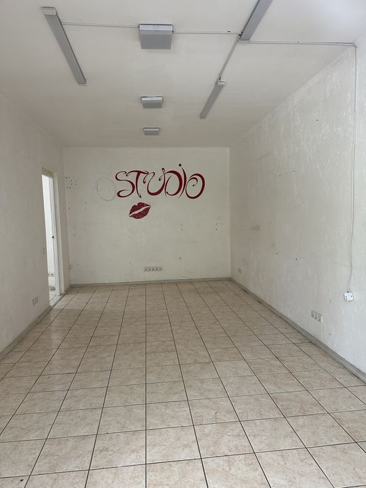 Срочно! Продам помещение на проспекте Добровольского по хорошей цене