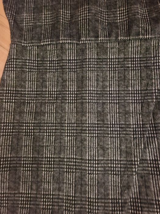 Sukienka ołówkowa S Reserved