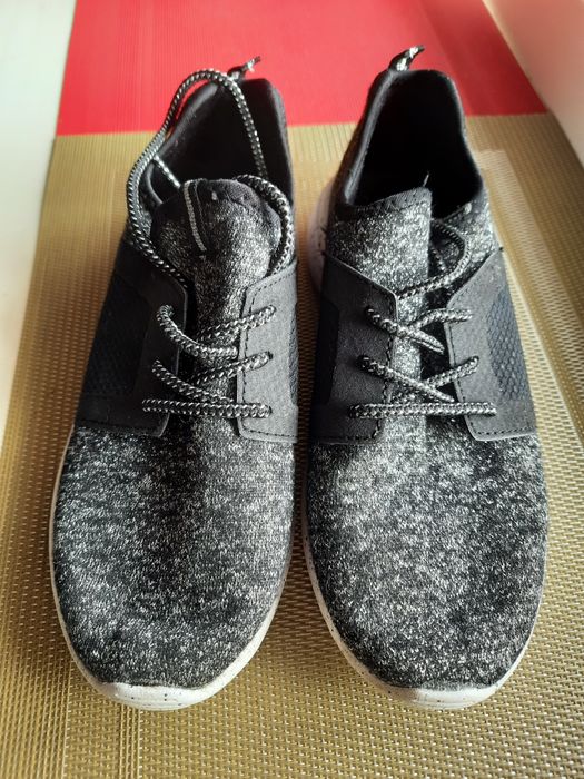 Кроссовки размер 34,стелька 22 см