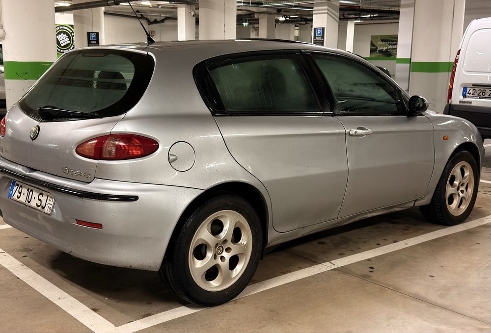 Alfa romeu 147 em bom estado sem supresas mecanicas