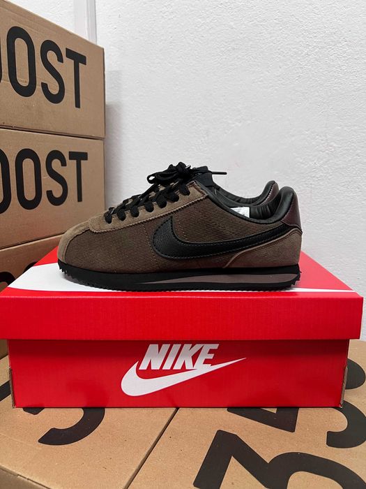 Женские кроссовки Nike Cortez brown&black v2 Premium. 36-41