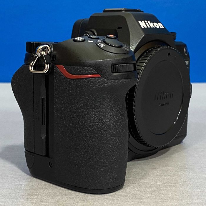 Nikon Z6 III (Corpo) - 24.5MP | NOVA | 3 ANOS DE GARANTIA