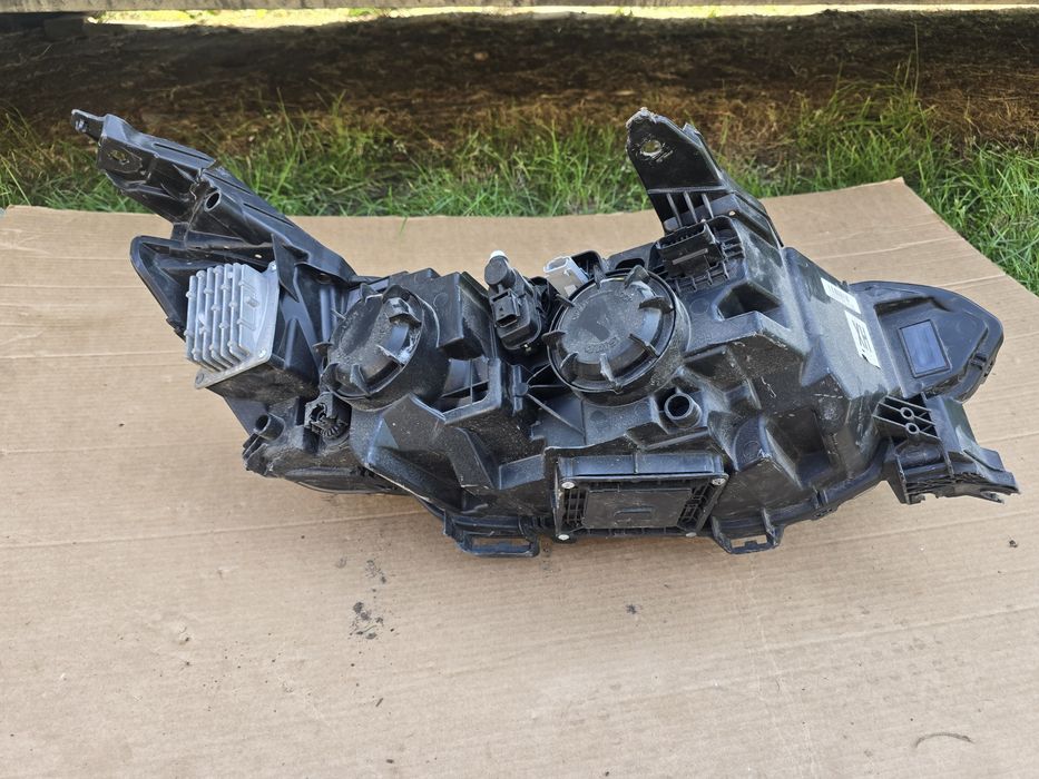 lampa przód Renault Talisman
