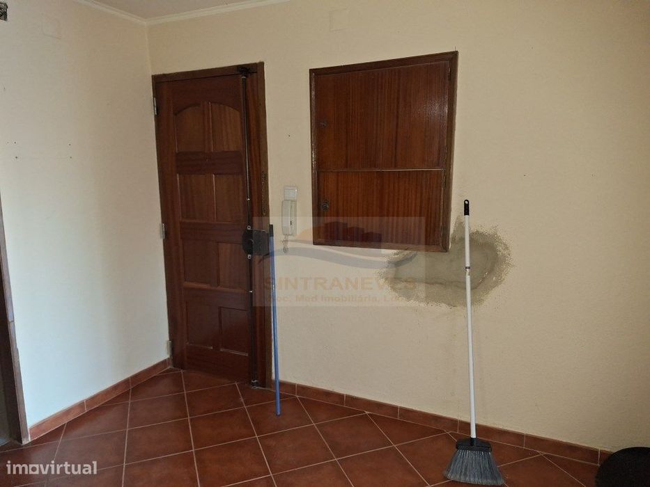 T1+2, Casal da Mira, com logradouro