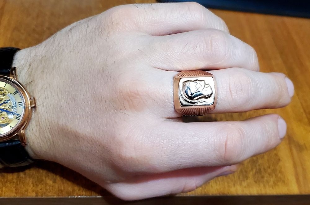 Печатка,кольцо,перстень размер 21 в золотом цвете времён ссср