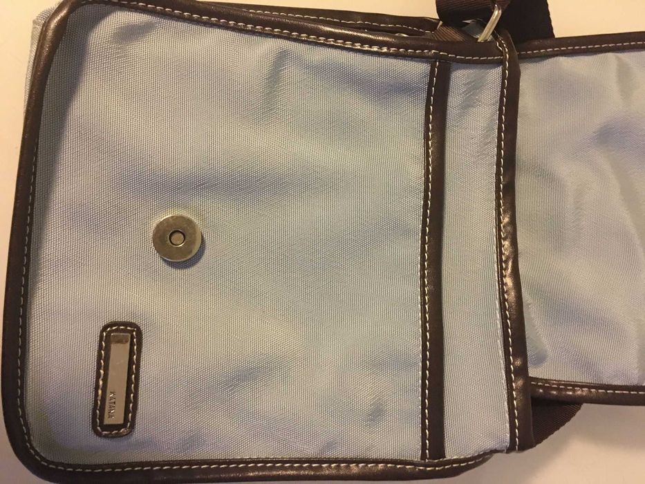 Mala/ Bolsa Tiracolo-COMO NOVA