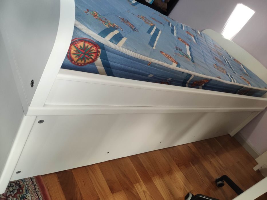 Cama quarto 2 gavetas grandes de arrumação