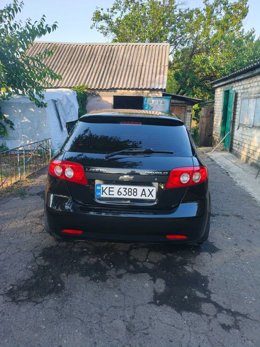Продам автомобиль Шевроле Лачетти