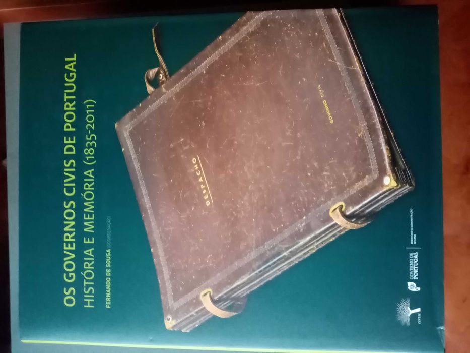 Os Governos Civis de Portugal