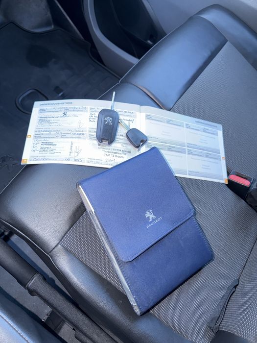 Peugeot Expert 2.0BlueHDI | Desde 180€/mês (iva dedutivel)