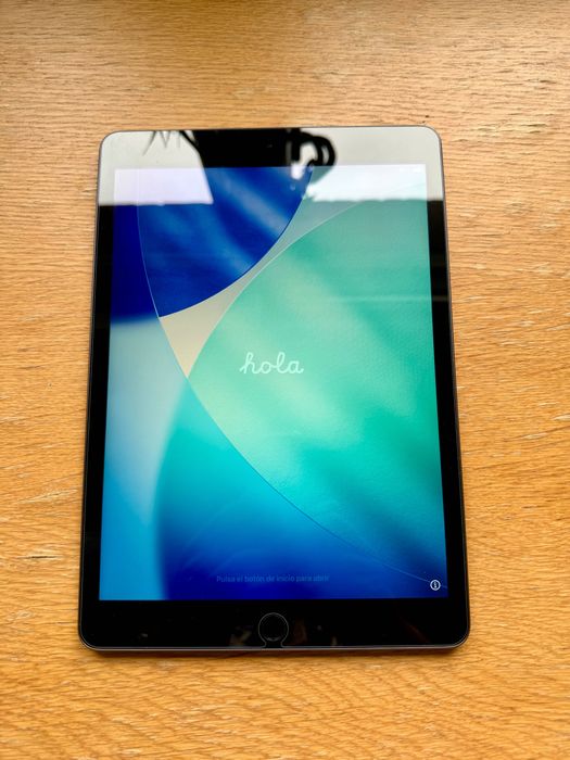 Ipad 9 gen. Stan Idealny
