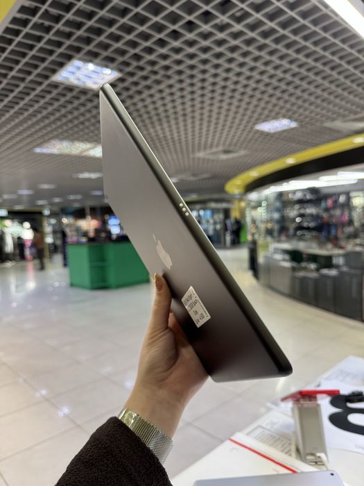 Apple iPad 8 10.2” Wi-Fi 32GB Space Gray • Стан 9/10 • Гарантія 1 рік • Trade-In