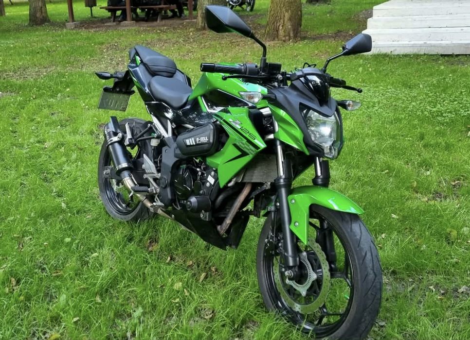 Kawasaki z125 abs