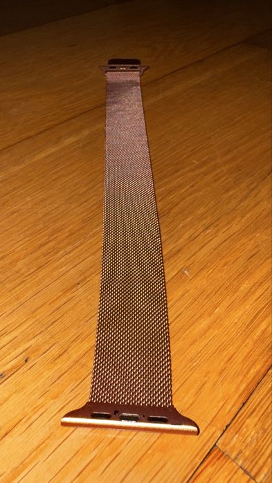 Bracelete malha metálica rosa c/ fecho magnético