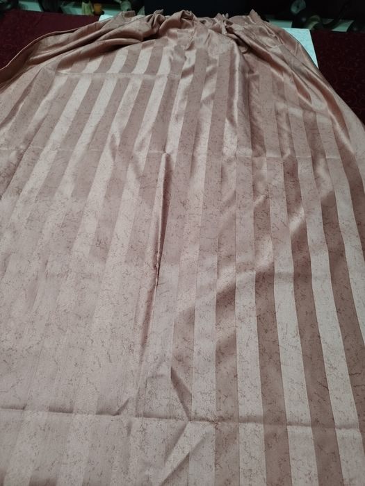 Cortinados cor-de-rosa