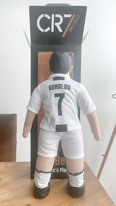 Boneco CR7 com equipamento CR7 Museu (PRODUTO OFICIAL - 2016)