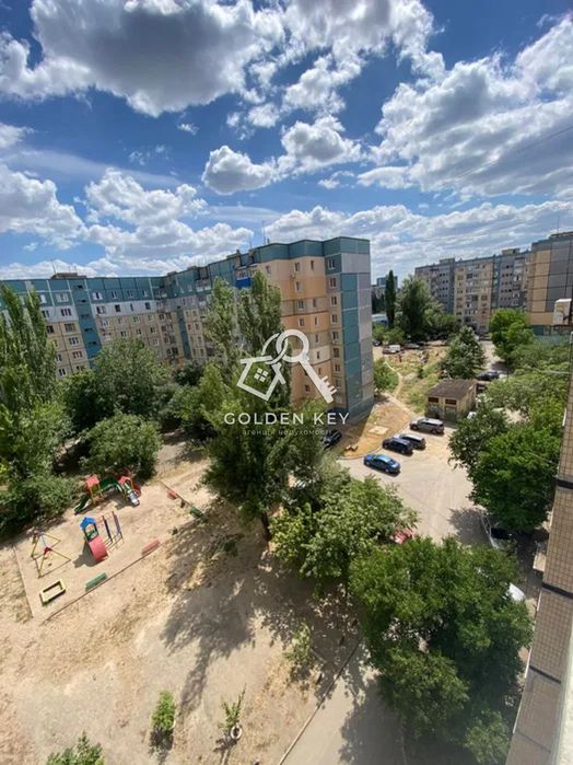 Продаж трикімнатної квартири під ремонт на Східному-2