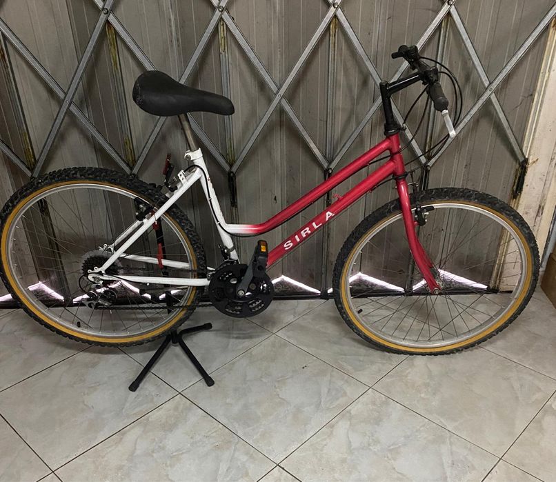 Bicicleta de Senhora - antiga marca Sirla