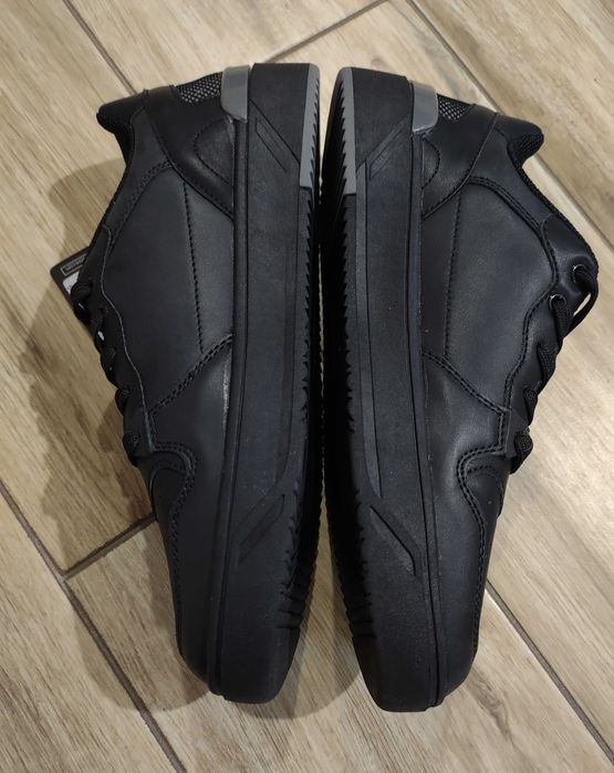 Buty Wojas. Nowe. 41