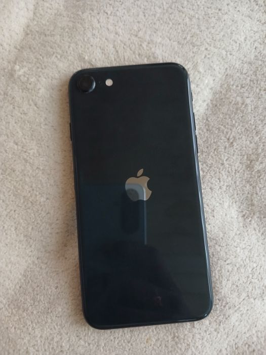 IPHONE SE ,64 GB, bem estimada.