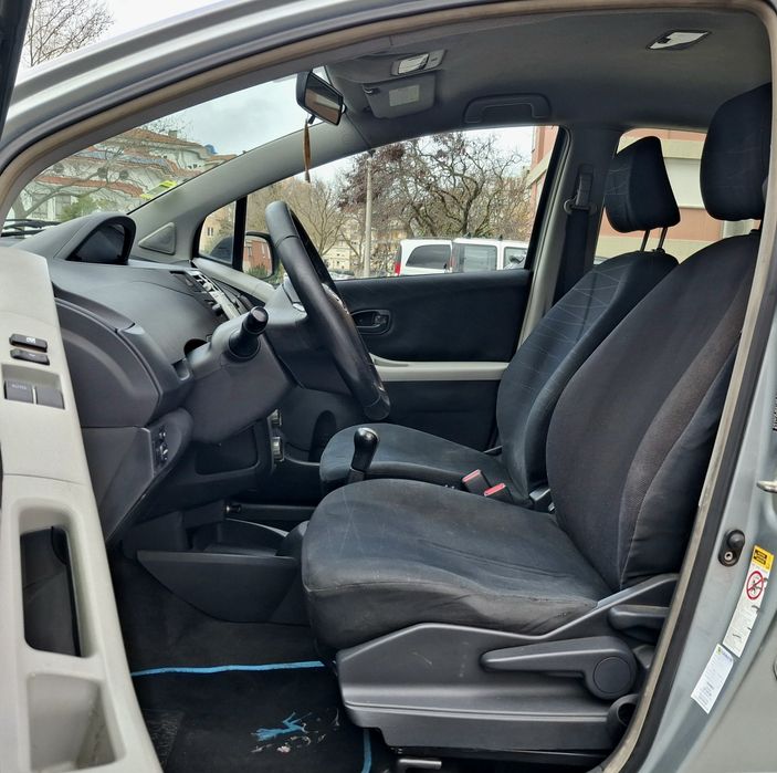 Toyota Yaris 1.0i 68cv C/AC Nacional 07