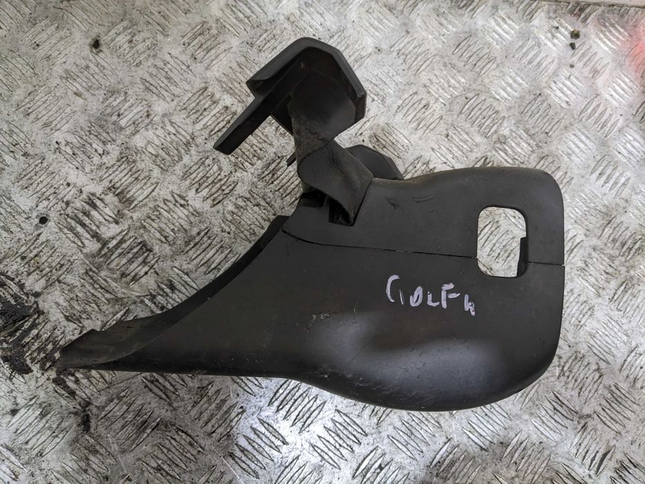 VW Volkswagen Golf IV 4 Dolna Obudowa Kolumny Kierowniczej