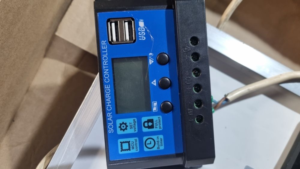 Сонячна панель 30w із шим контролером