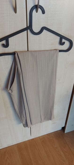 Spodnie chinosy eleganckie 7/8 kant do kostek stradivarius S m