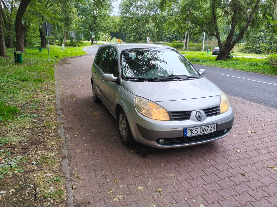 Renault Grand Scenic 2.0 benzyna, 2005 r. – 7 miejsc – 198 000 km