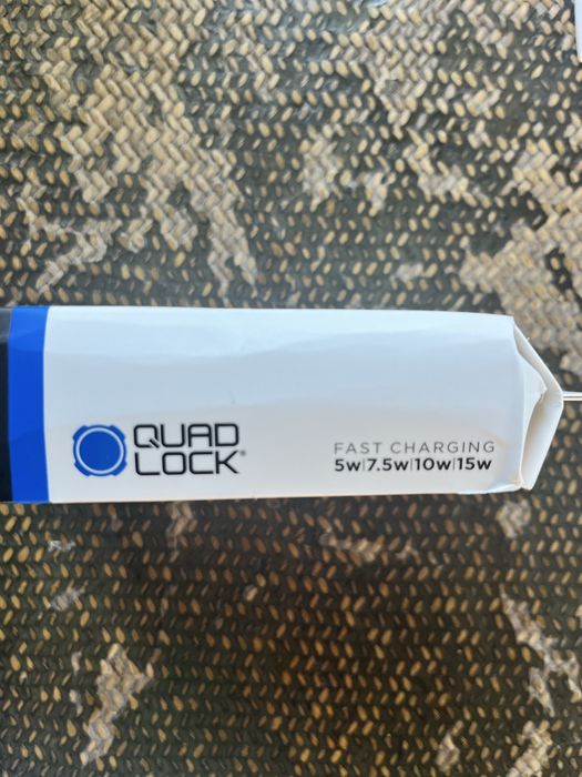 Quadlock MAG Wireless charging head