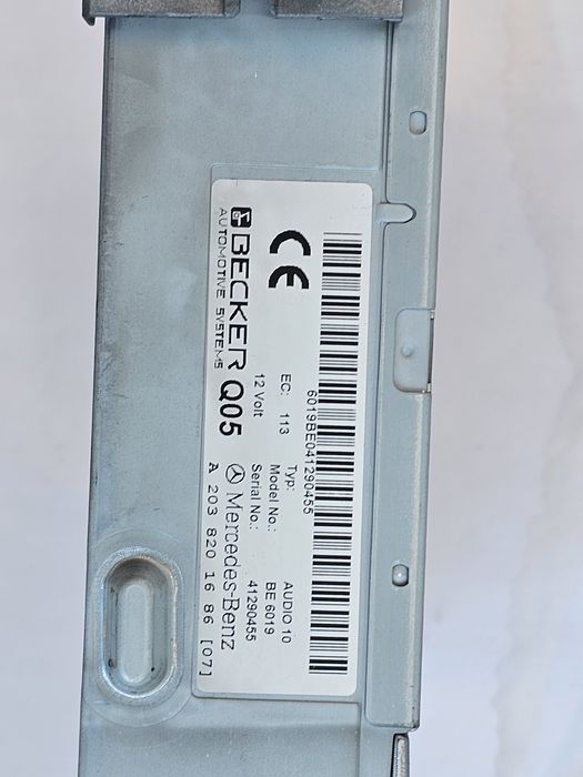 Radio Mercedes Benz C203 Becker