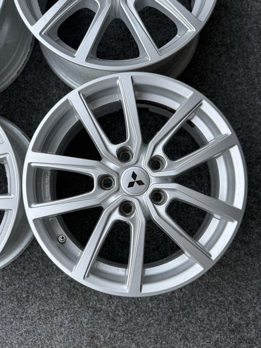 Диски R16 5/114.3 Mitsubishi Outlander Hyundai Mazda Honda Nissan
