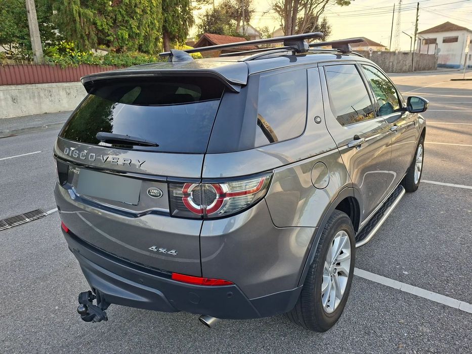 Land Rover Discovery Sport 2.0 TD4 HSE Luxury 7L Auto