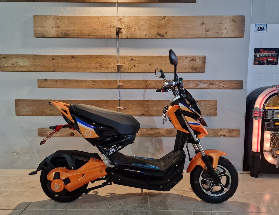 Scooter Elétrica Seventeen Sport