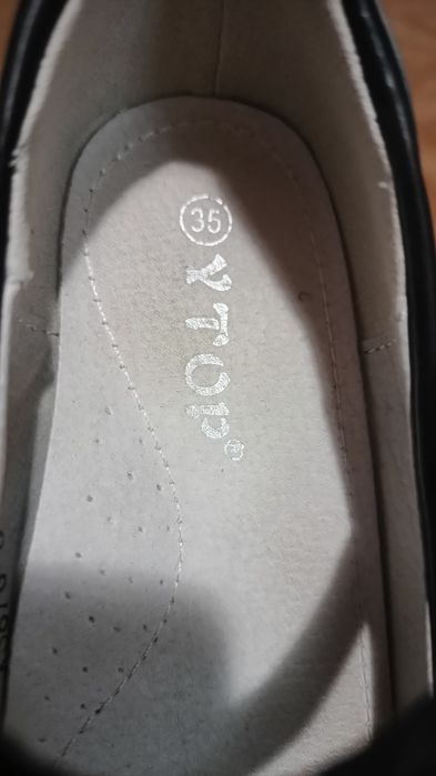 Продам лофери 35 розмім