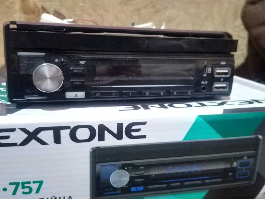 Мультемедійная станція Nextone MD-757