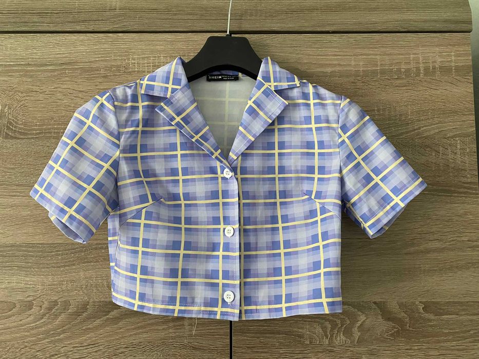 Crop top koszula krótka Shein aesthetic XS z kołnierzykiem zapinana