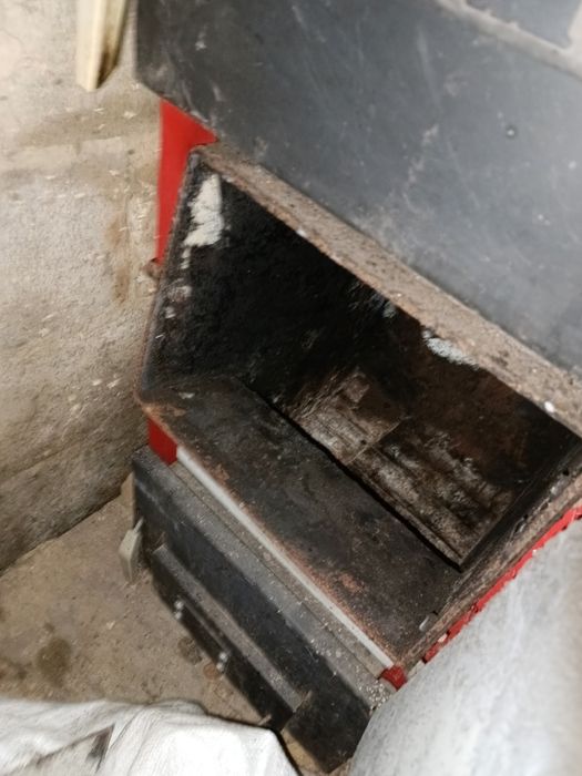 Продам твердотопливный котёл