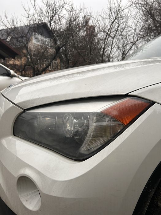 BMW x1 Xdrive28I 2013 року